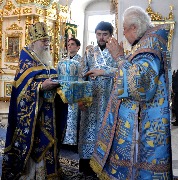 Встреча архиерея, митрополита Варнавы.